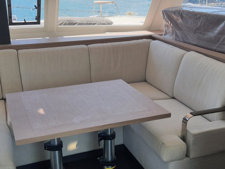 Fountaine Pajot Isla 40 in Adaköy on SamBoat
