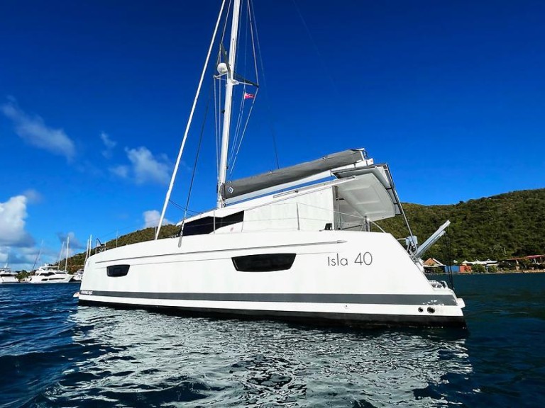 Fountaine Pajot Isla 40 in Road Town on SamBoat