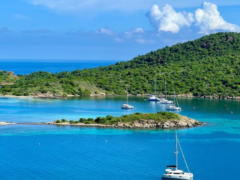 Yacht charter Road Town cheap Lagoon 42