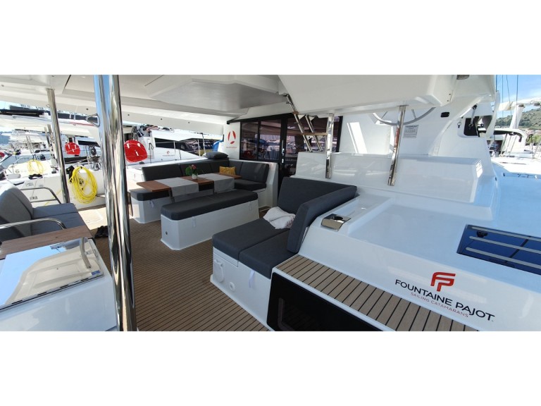 Bareboat Rental Catamaran Fountaine Pajot with a boat licence