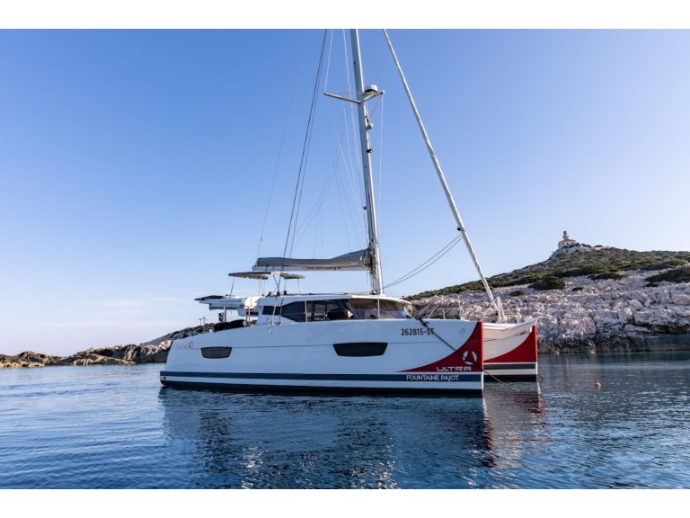 Catamaran rental in Seget Donji - Fountaine Pajot Lucia 40