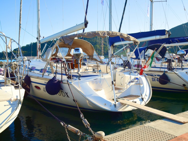 Rent a Bavaria Cruiser 50 Castiglioncello
