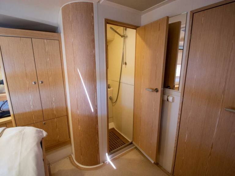 Sailboat rental with or without captain Hanse La Condamine