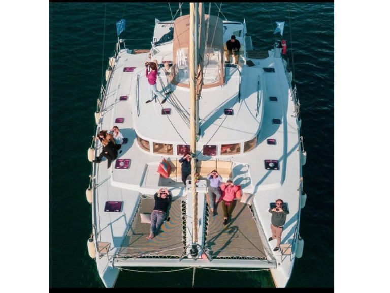 Yacht charter Naples cheap Lagoon 450 F