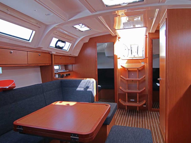 Sailboat rental in Rhodes (City) - Bavaria Cruiser 41
