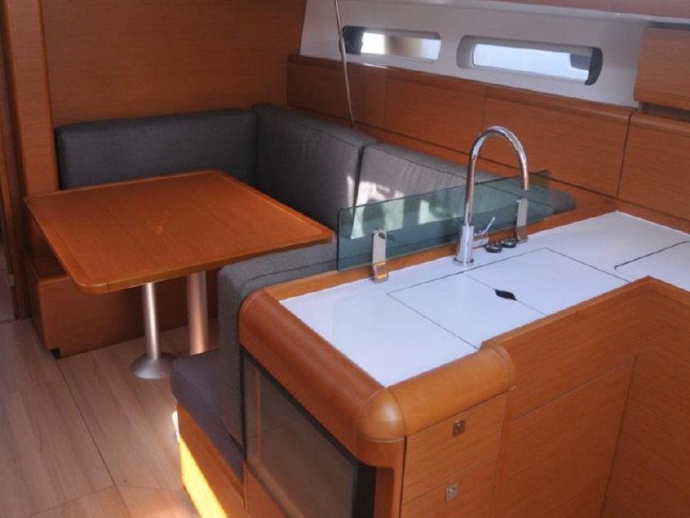 Sailboat rental with or without captain Jeanneau Corfu