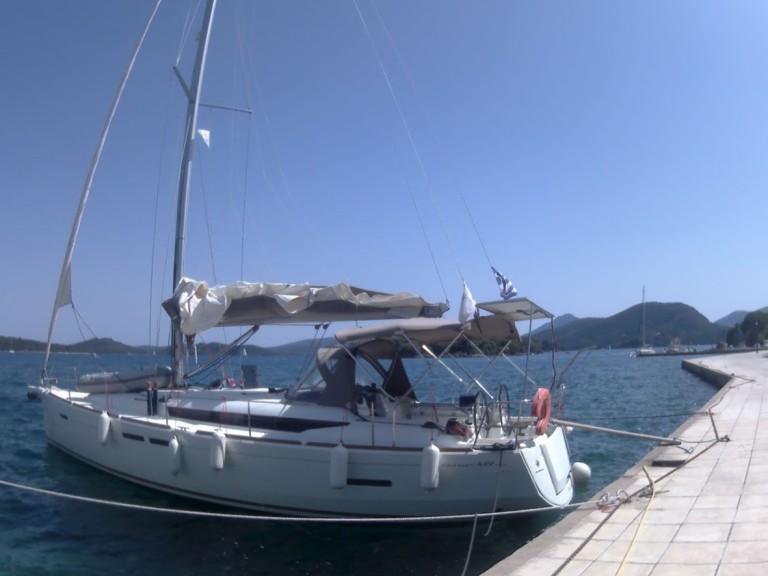 Sailboat rental with or without captain Jeanneau Corfu