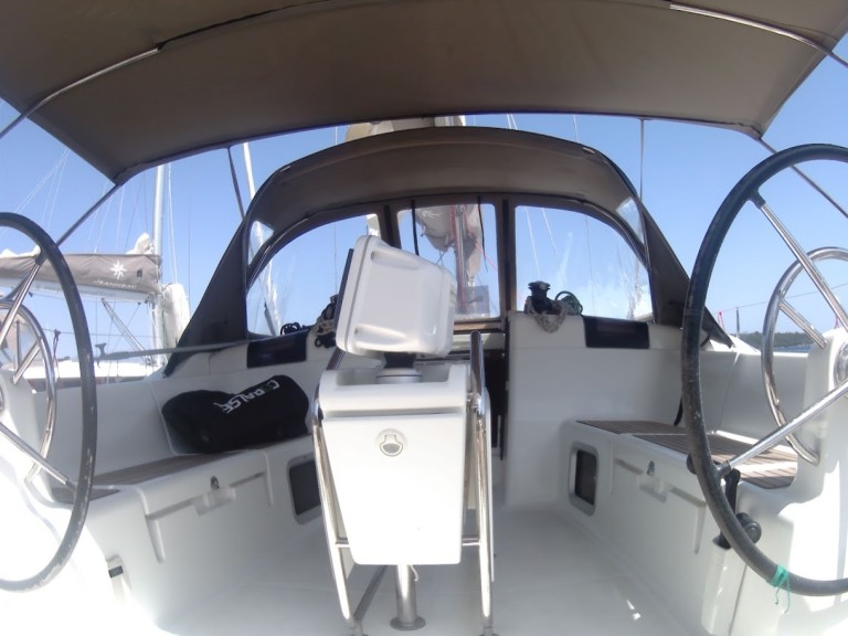 Bareboat Rental Sailboat Jeanneau with a boat licence