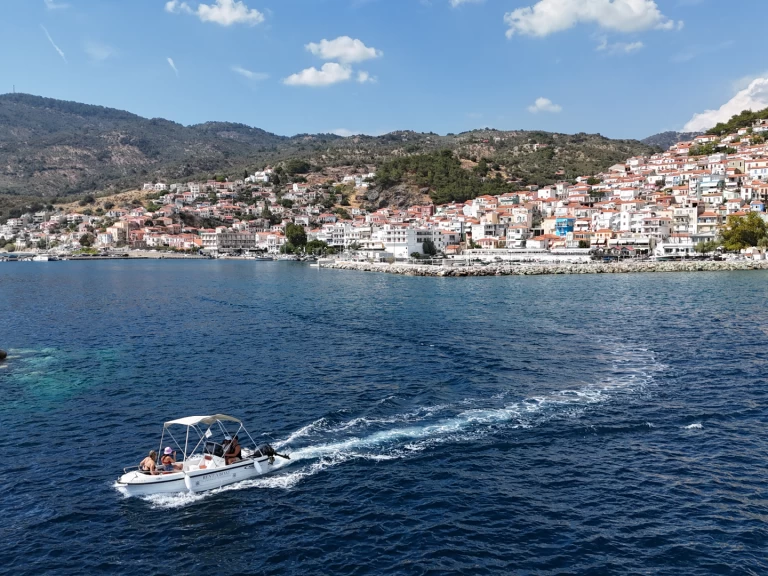 Motorboat rental in Plomari - Poseidon 500M