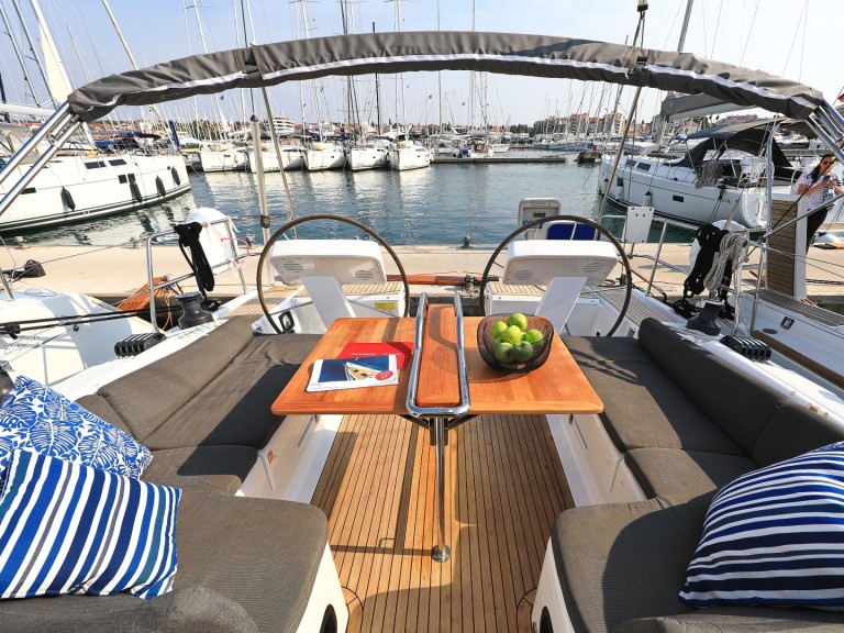 Sailboat rental with or without captain Hanse Sukošan