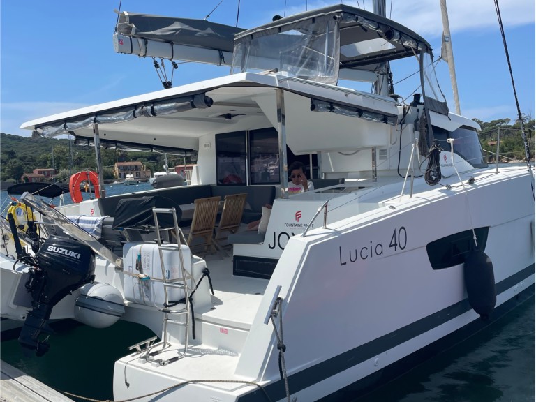 Yacht charter Cogolin cheap Lucia 40_4 cabins