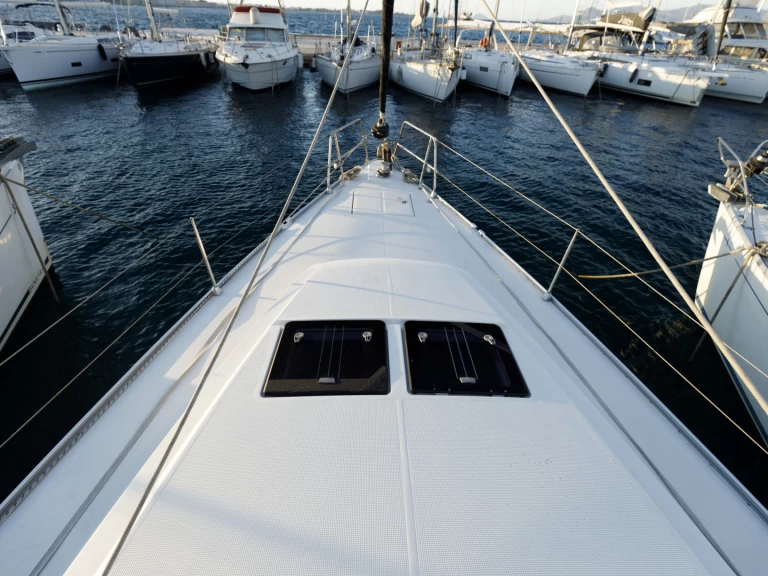Rent a Bavaria Cruiser 46 Kos
