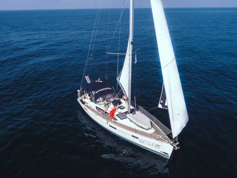Bareboat Rental Sailboat Jeanneau with a boat licence