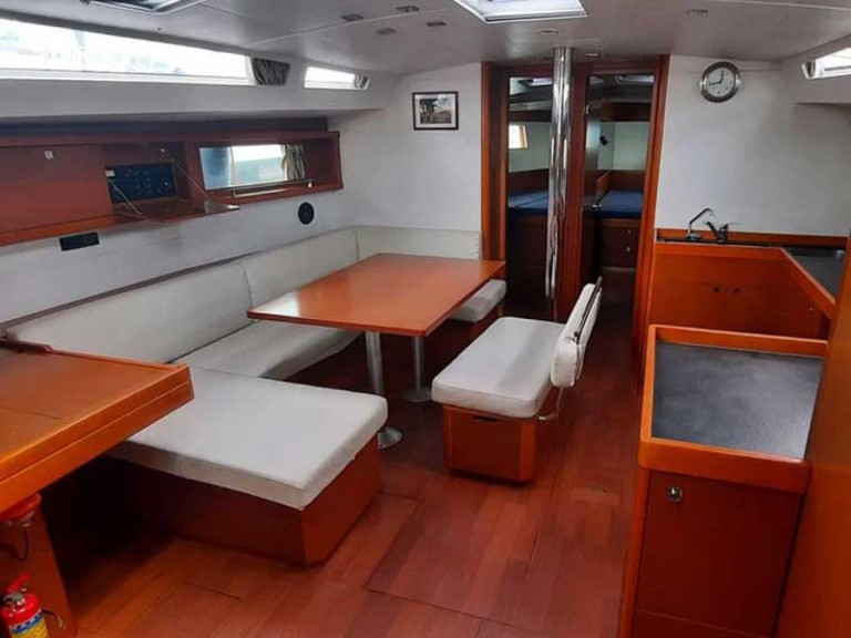 Yacht charter Punta Ala cheap Oceanis 48.5