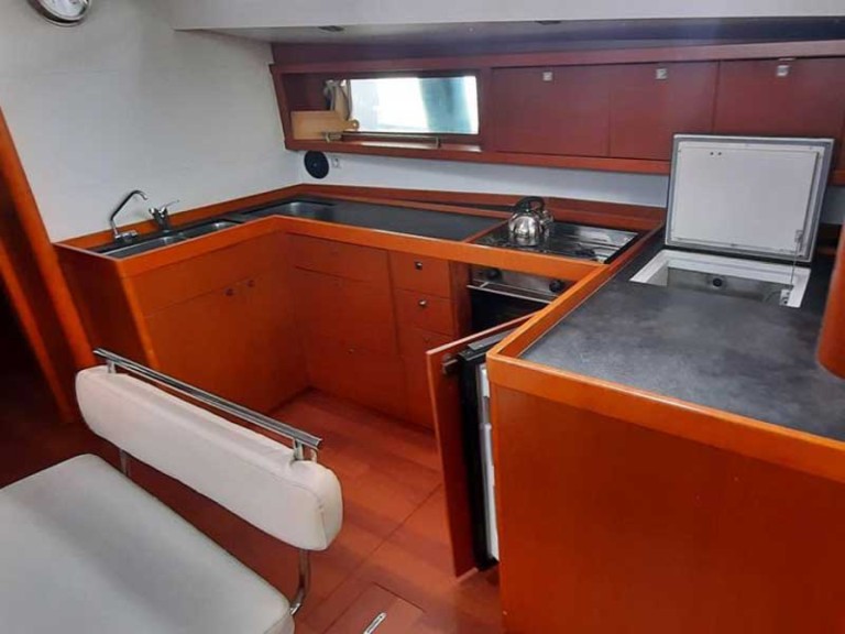 Sailboat rental in Punta Ala - Bénéteau Oceanis 48.5