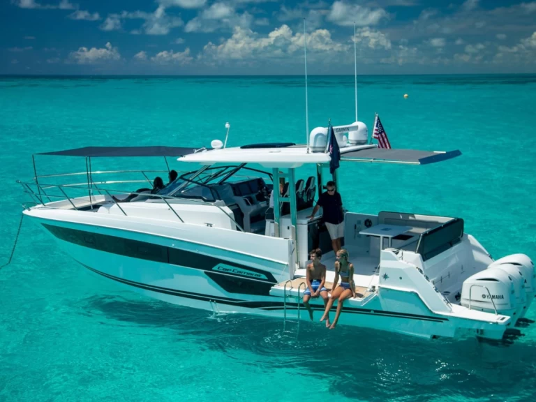 Yacht charter Cavalaire-sur-Mer cheap Cap camarat 12.5 wa