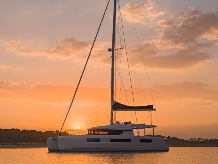 Catamaran rental with or without captain Lagoon Kotor