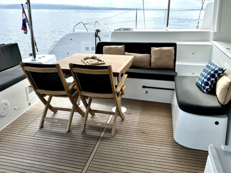Bareboat Rental Catamaran Lagoon with a boat licence