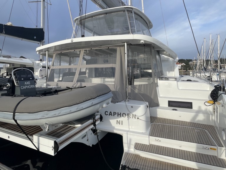 Catamaran rental in Saint-Raphaël - Lagoon Lagoon 46