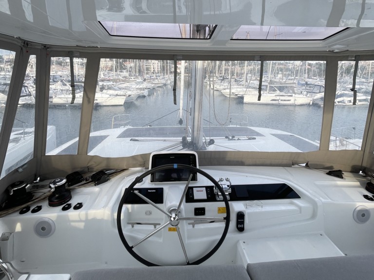 Yacht charter Saint-Raphaël cheap Lagoon 46