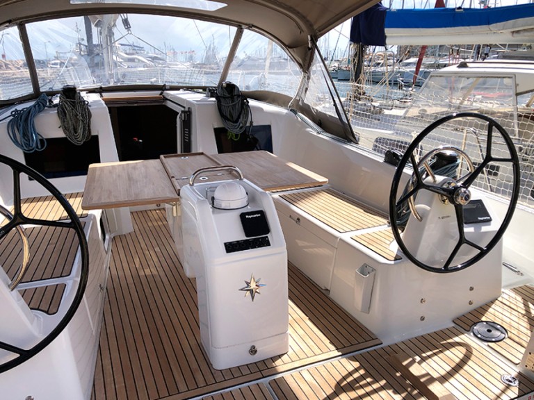 Bareboat Rental Sailboat Jeanneau with a boat licence