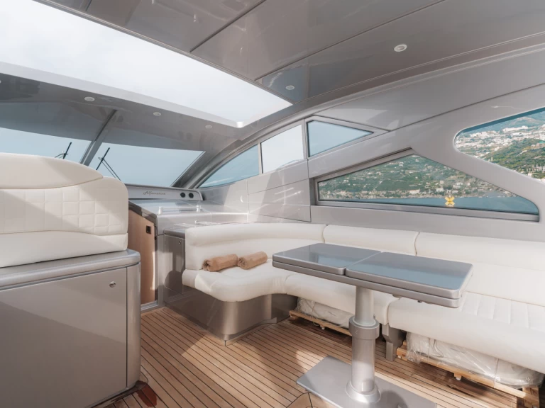 Yacht charter Capri cheap 60