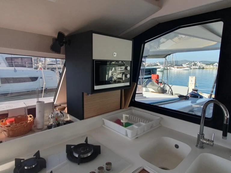 Catamaran for rent Primošten at the best price