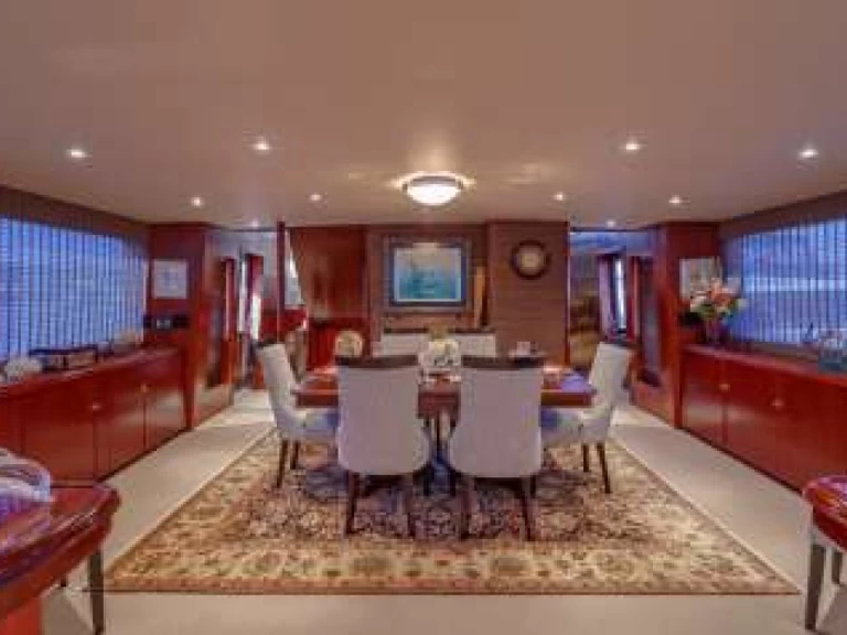 Luxury Yacht rental in Seattle - Broward Blackwood