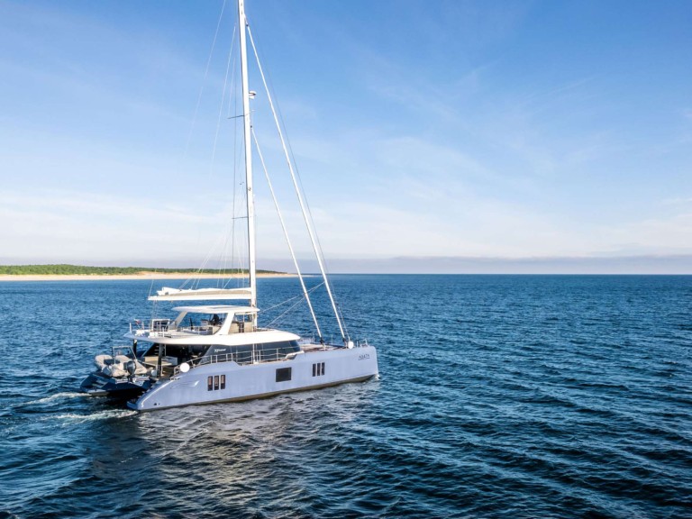 Bareboat Rental Catamaran Sunreef with a boat licence