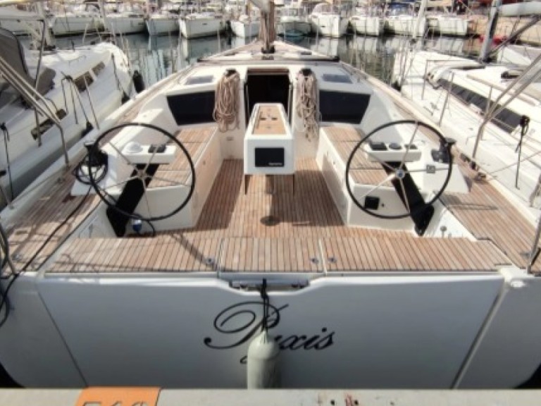 Sailboat rental with or without captain Dufour Marseille
