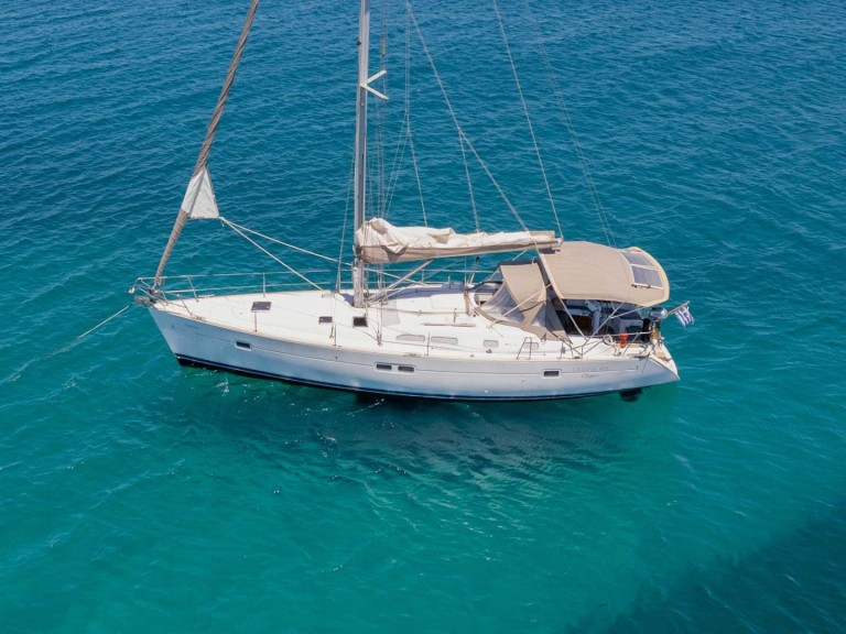 Bénéteau Oceanis 423 Clipper charter bareboat or captained in  Préveza