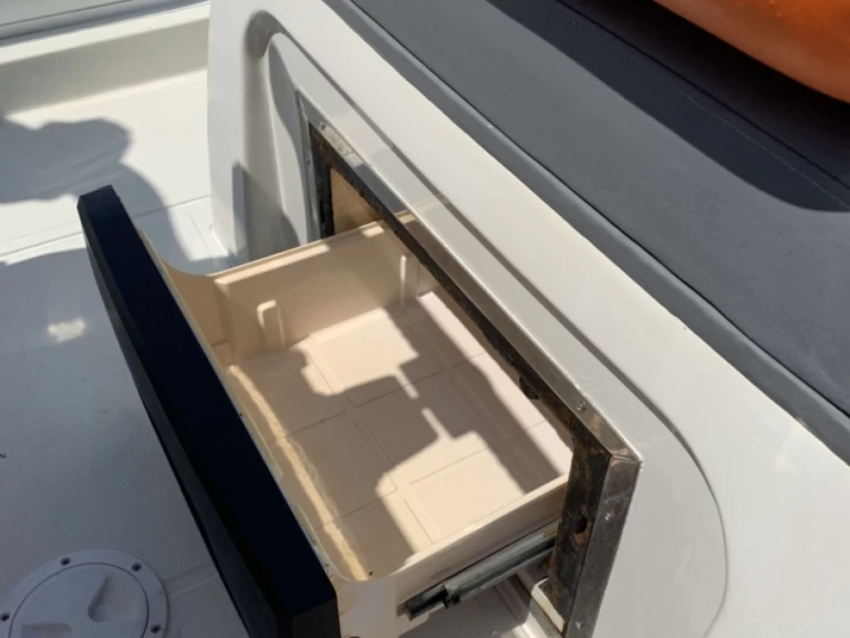 RIB rental with or without captain Kardis Hyères