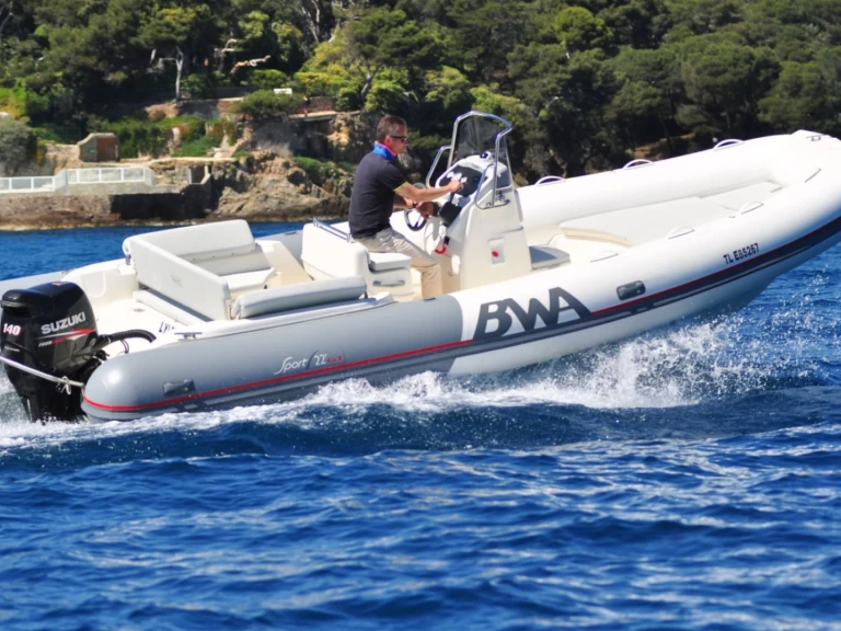 RIB rental with or without captain Bwa Hyères