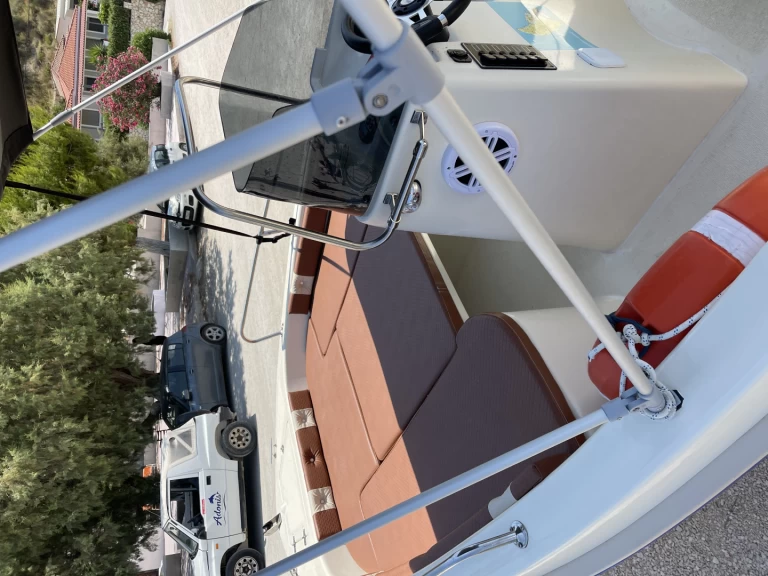 Poseidon Bluewater 480 in Zakynthos on SamBoat