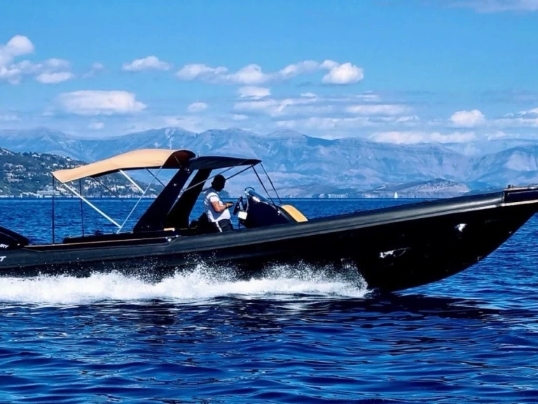 Yacht charter Corfu cheap Matrix 32