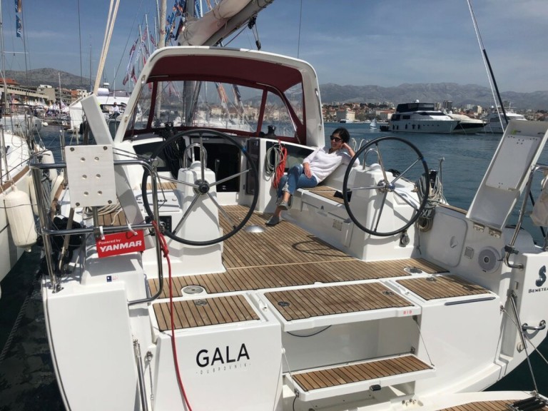 Sailboat rental with or without captain Bénéteau Split