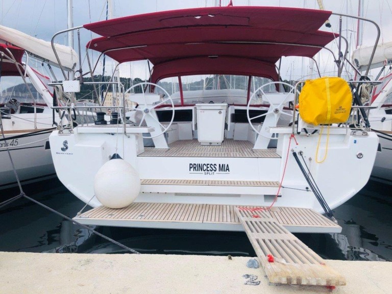 Bénéteau Oceanis 46.1 in Split on SamBoat