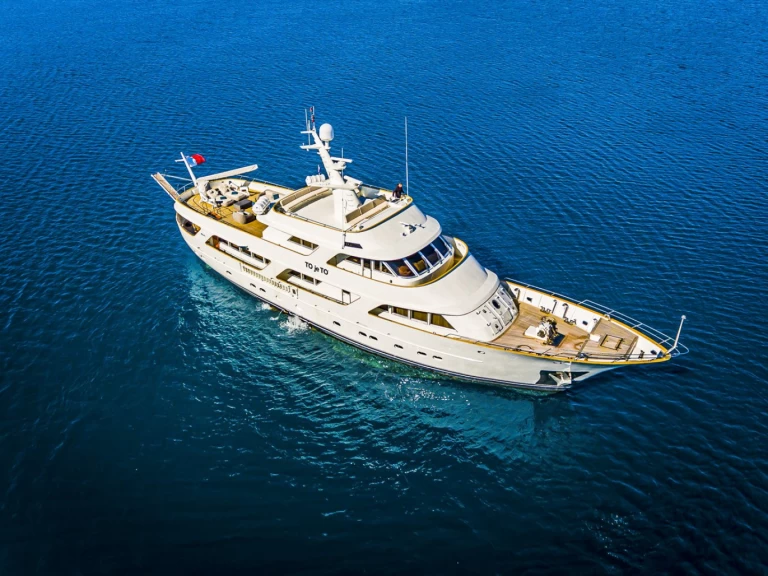 Luxury Yacht for rent Trogir at the best price