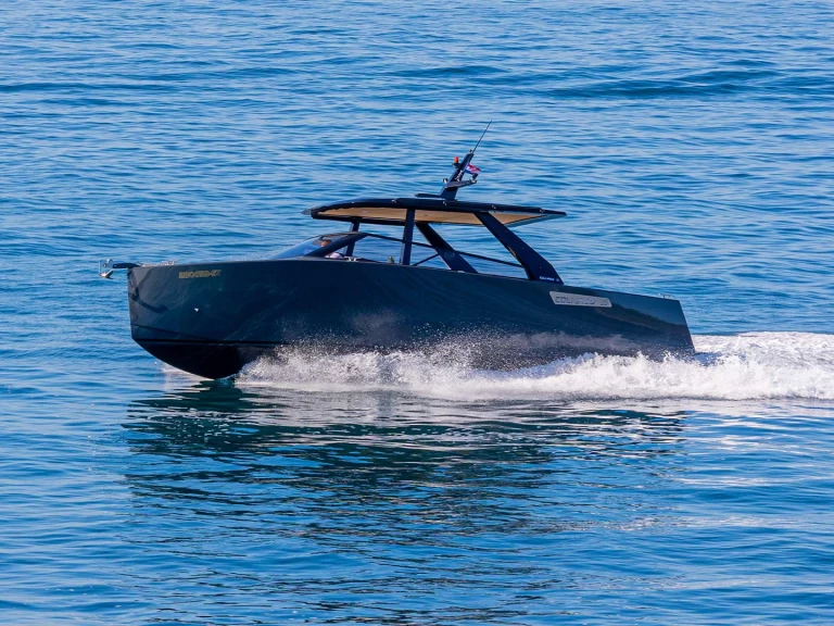 Yacht charter Split cheap Colnago 35