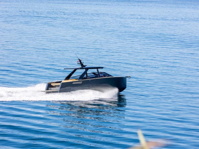 Boat rental Colnago Colnago 35 in Split on Samboat