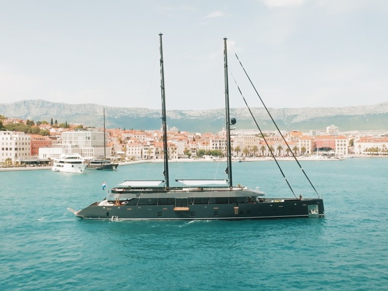 Boat rental Radež d.d. Reposado in Krilo on Samboat