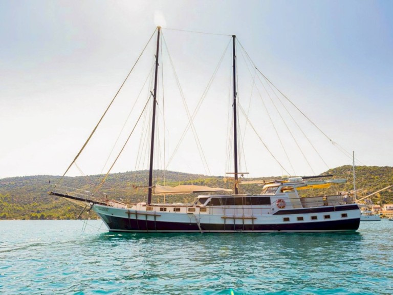 Bareboat Rental Sailboat Unknown with a boat licence