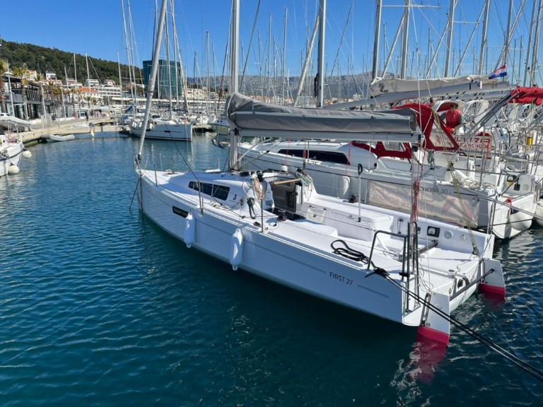 Bénéteau First 27 in Split on SamBoat