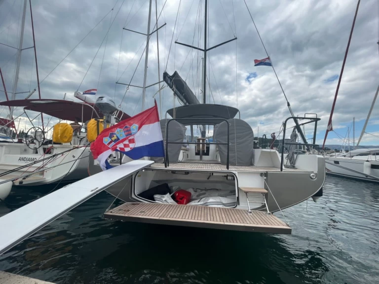 Sailboat for rent Split at the best price