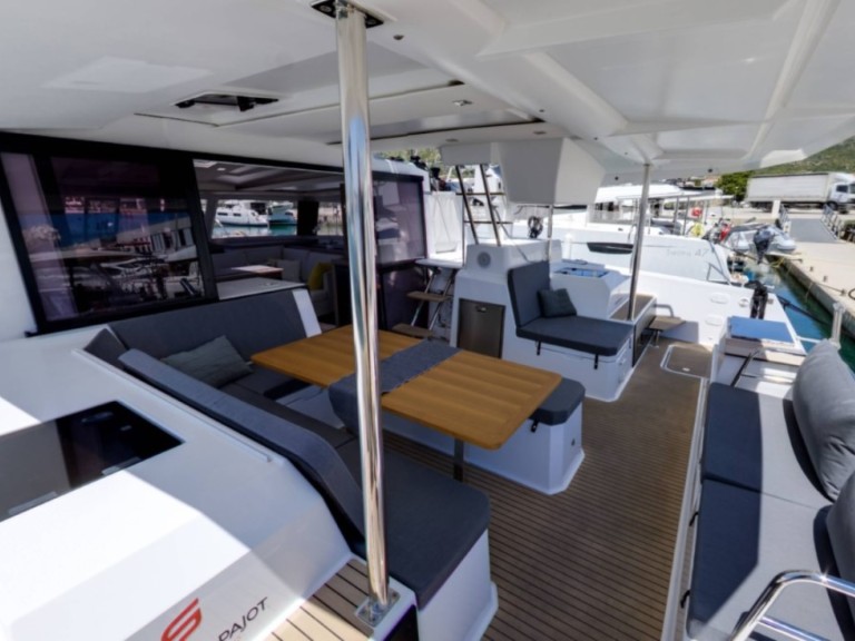 Bareboat Rental Catamaran Fountaine Pajot with a boat licence