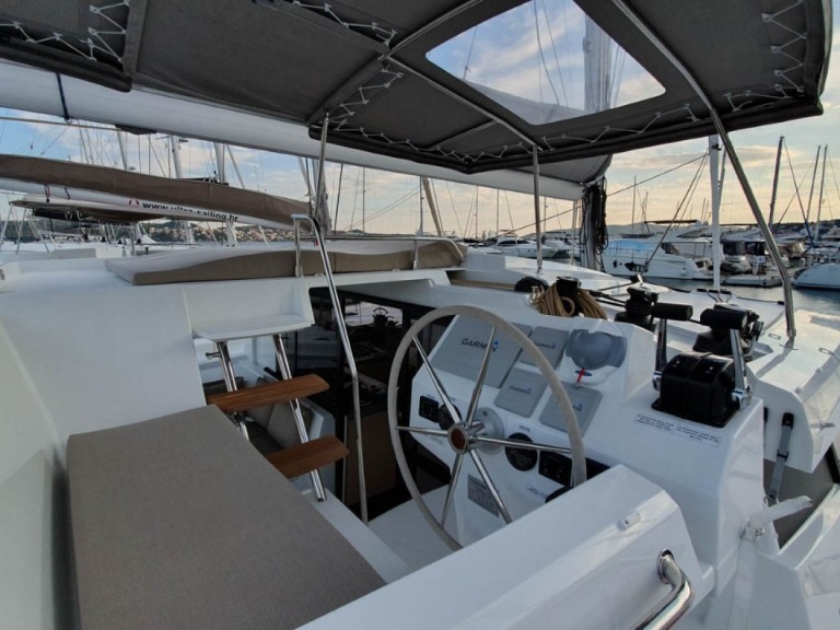 Catamaran for rent Seget Donji at the best price