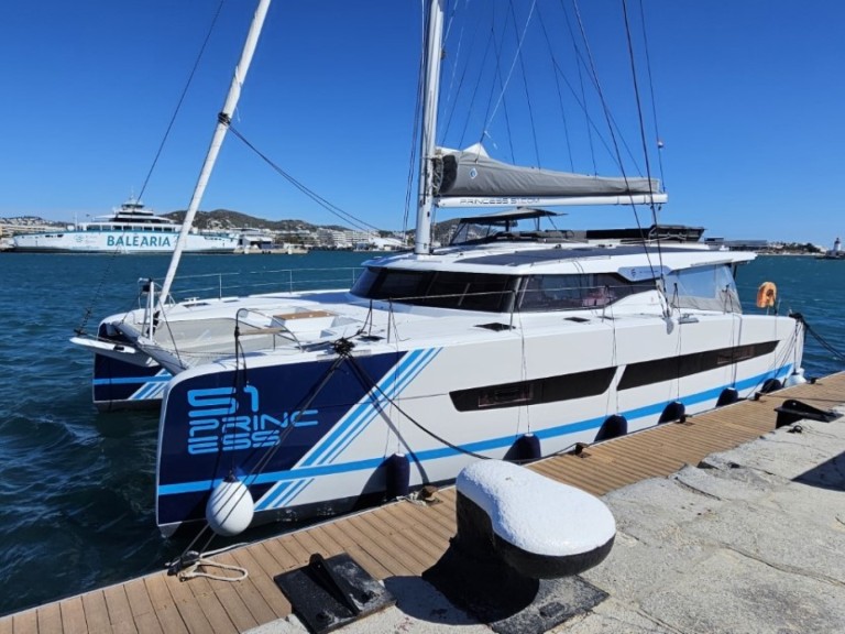 Yacht charter Seget Donji cheap Aura 51
