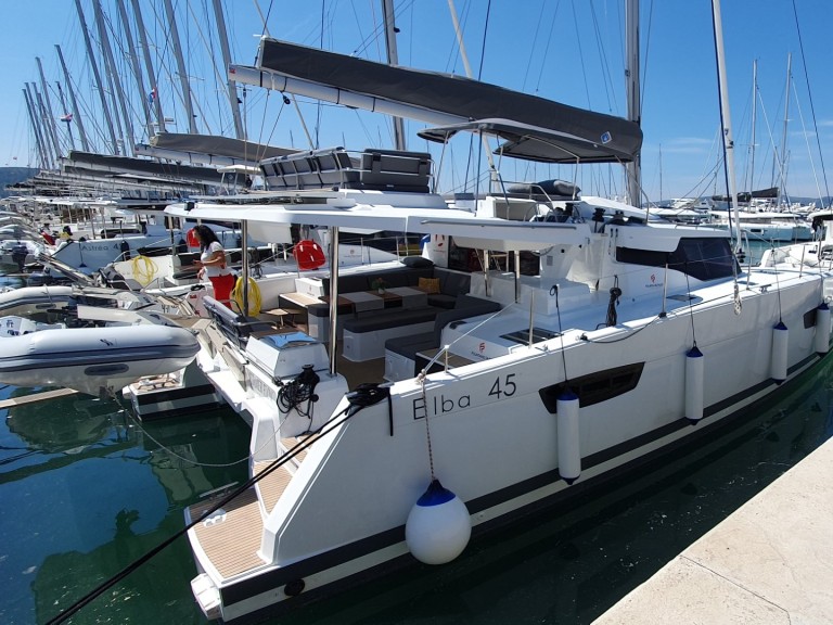 Catamaran rental with or without captain Fountaine Pajot Seget Donji