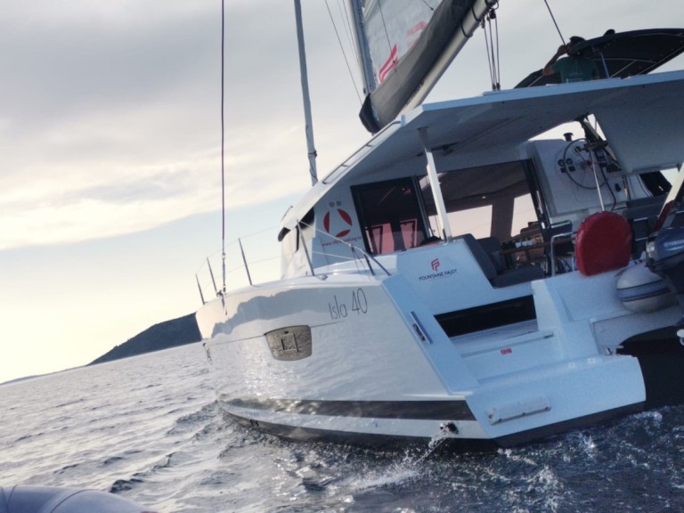 Fountaine Pajot Isla 40 in Komolac on SamBoat