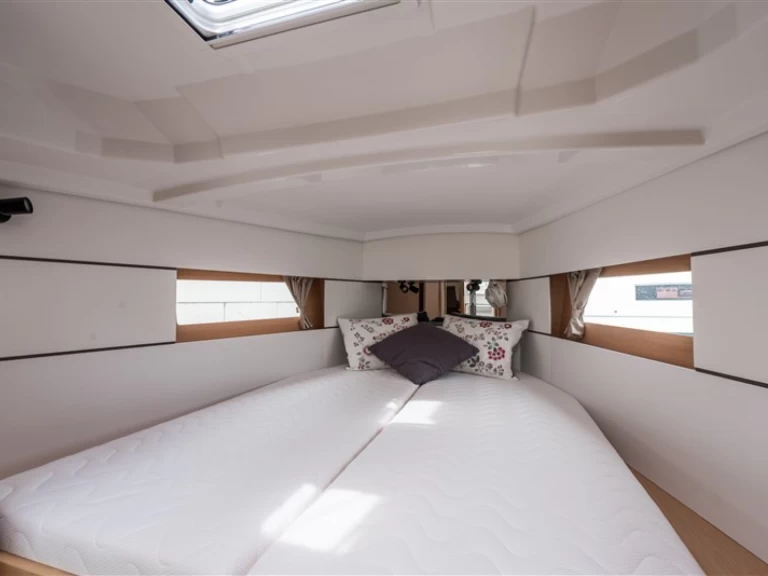 Bénéteau Oceanis 38.1 charter bareboat or captained in  Komolac